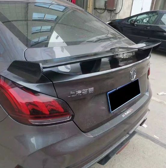 自動車用汎用尾翼の改造に適した3ボックス汎用パンチングフリーカモメ尾翼スポーツカー翼パンチングフリー尾翼