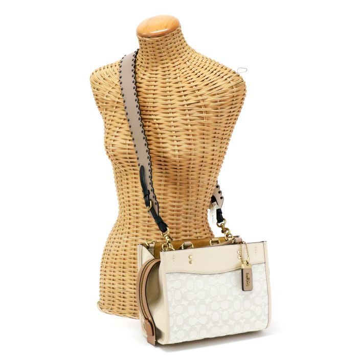 美品????COACHコーチ／レザーショルダーバッグ・ショルダーストラップ 