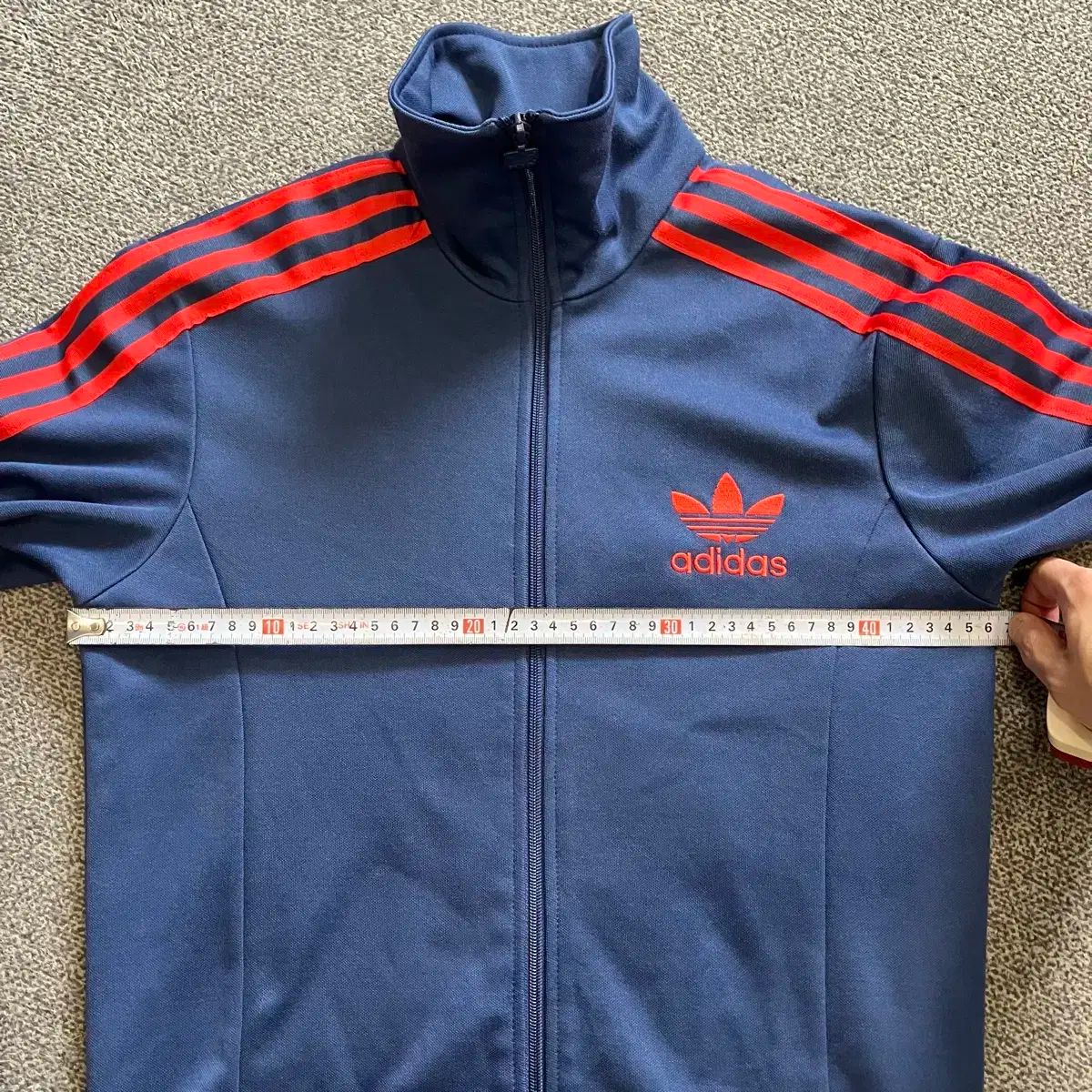 48 adidas アディダス ヨーロッパ 3本線 ジャージ 男性の歯 GULLKHAN_COM