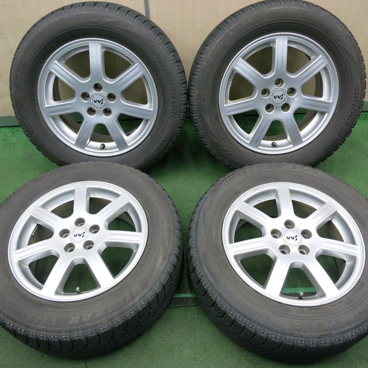 215/60R16 Bridgestone VRXアルミホイールタイヤ4本セット 【公式通販】