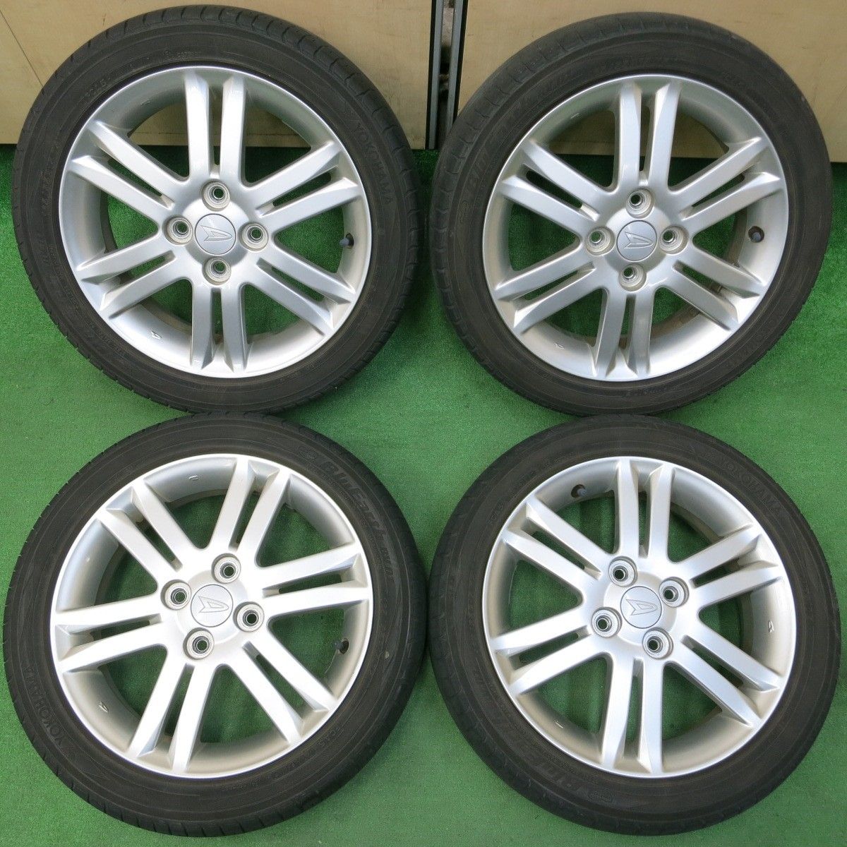 ダイハツタント純正ホイル　165/55R15 美品 ダイハツ純正 タントカスタム 15インチアルミタイヤ