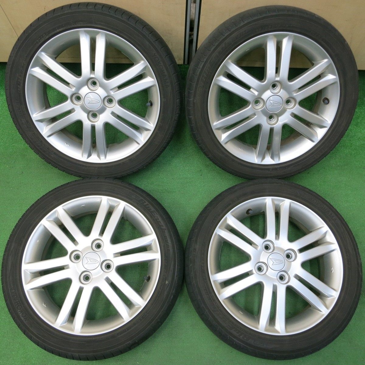 送料無料* キレイ☆ダイハツ タント カスタム 純正 165/55R15 ヨコハマ ブルーアース RV-01 15インチ PCD100/4H☆4040606イノ  - メルカリ