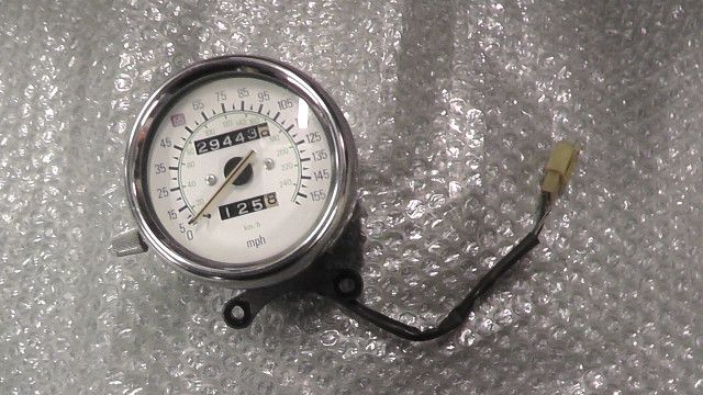 V-MAX JYA2WEE09KA005xxx の メーター 1757641388