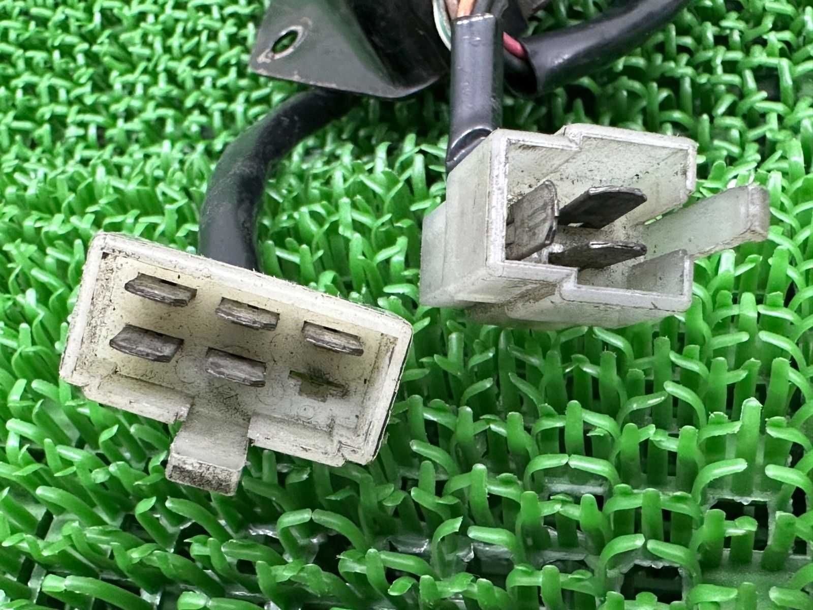 SR400 イグナイター 3HI-50 ヤマハ 純正 バイク 部品 1JN 1JR CDI スパークユニット 品薄 車検 Genuine hS