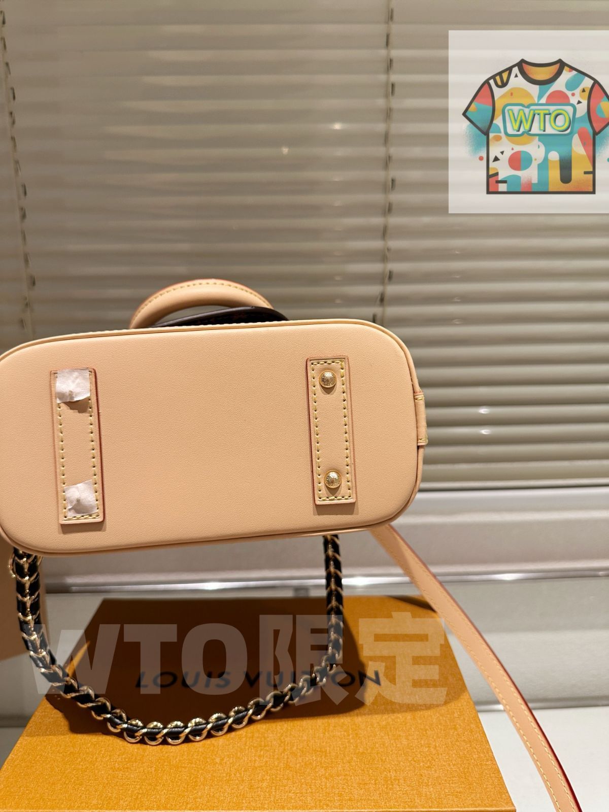 今日WTO】Louis Vuitton ルイヴィトン アルマ貝殻バッグシリーズ