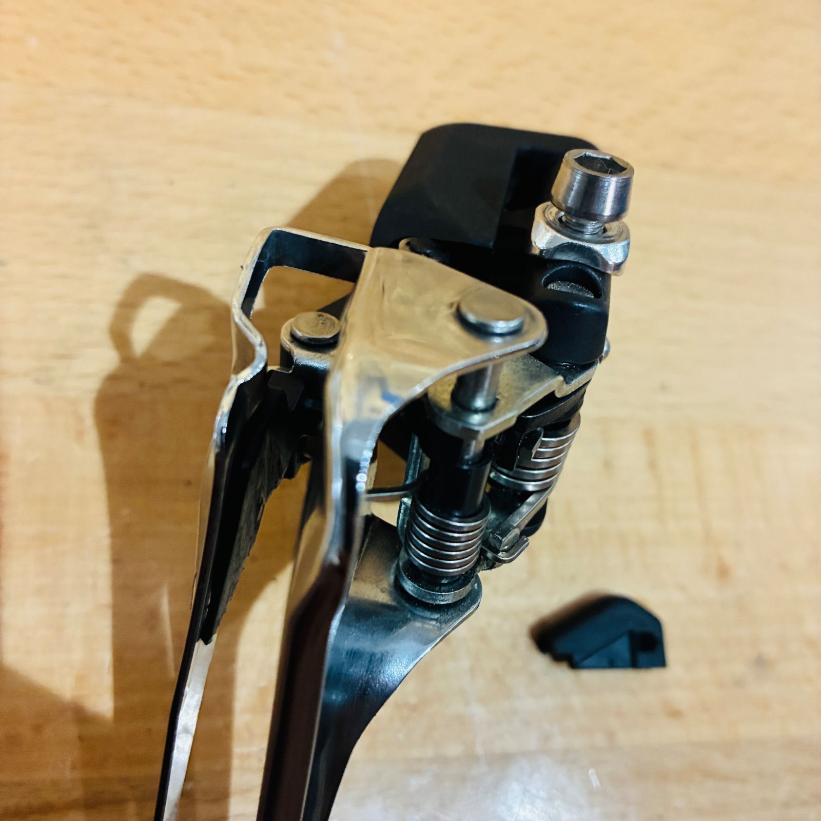 シマノ shimano FD-R7150 2×12s フロントディレーラー 51OvtldcHfL._AC_SY200_QL15_.jpg