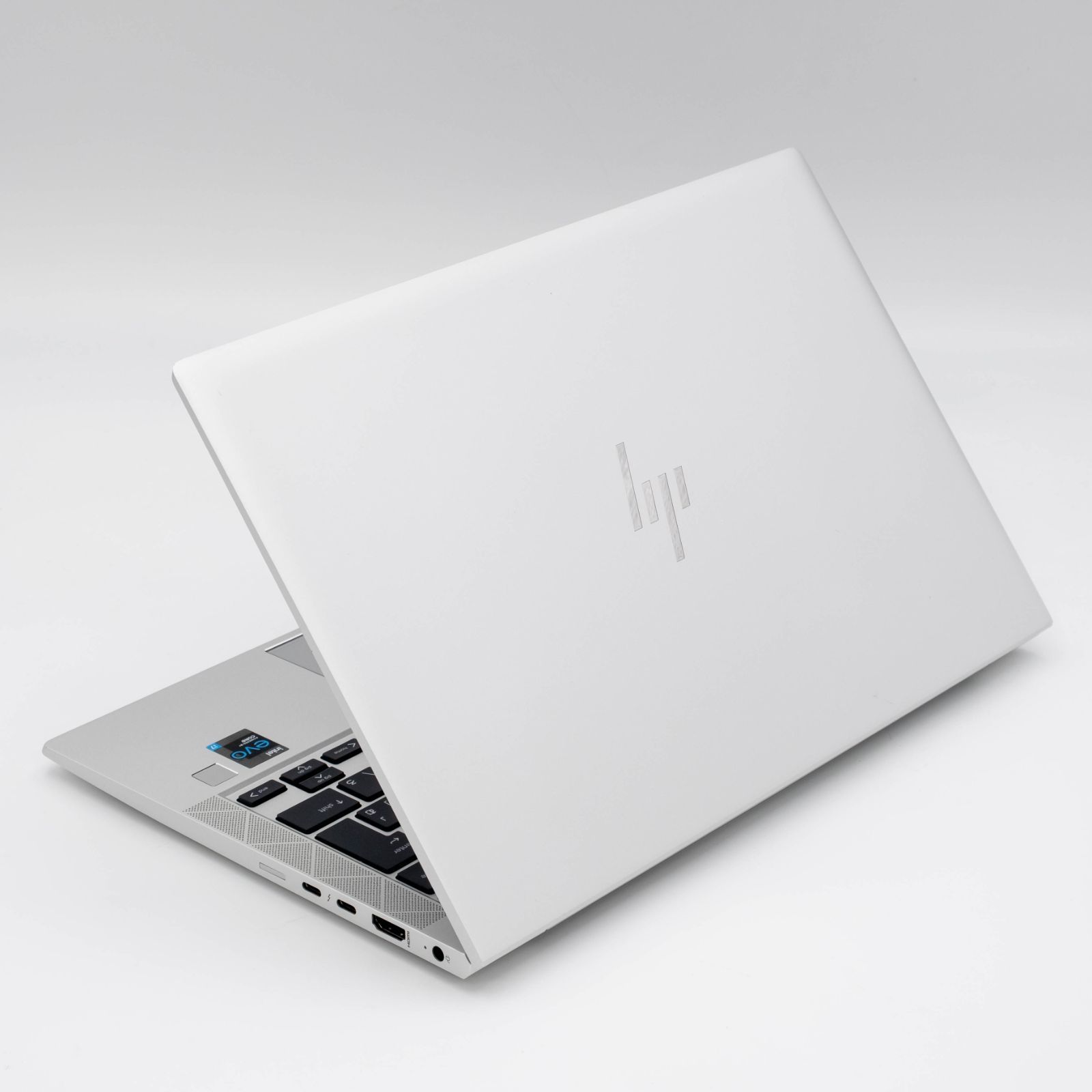 HP EliteBook 830 G8 第11世代 i7 メモリ32GB hp EliteBook 830 G8