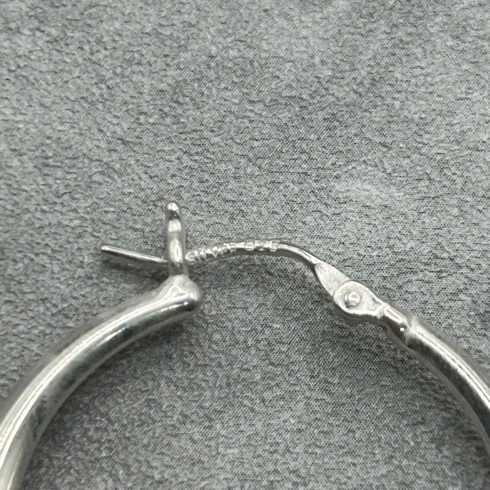 シルバー925 Sterling ビッグフープデザインピアス/軽研磨仕上げ