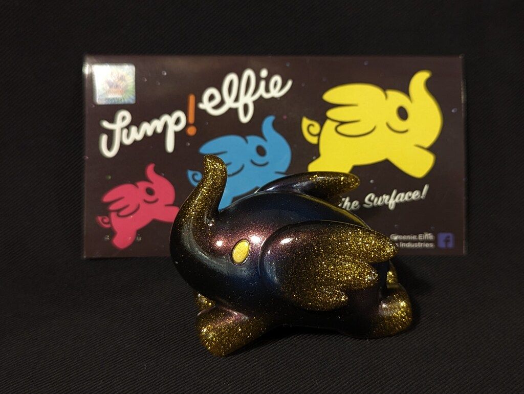 UNBOX INDUSTRIES JUMPING ELFIE BLACK GOLD GLITTER Ver.