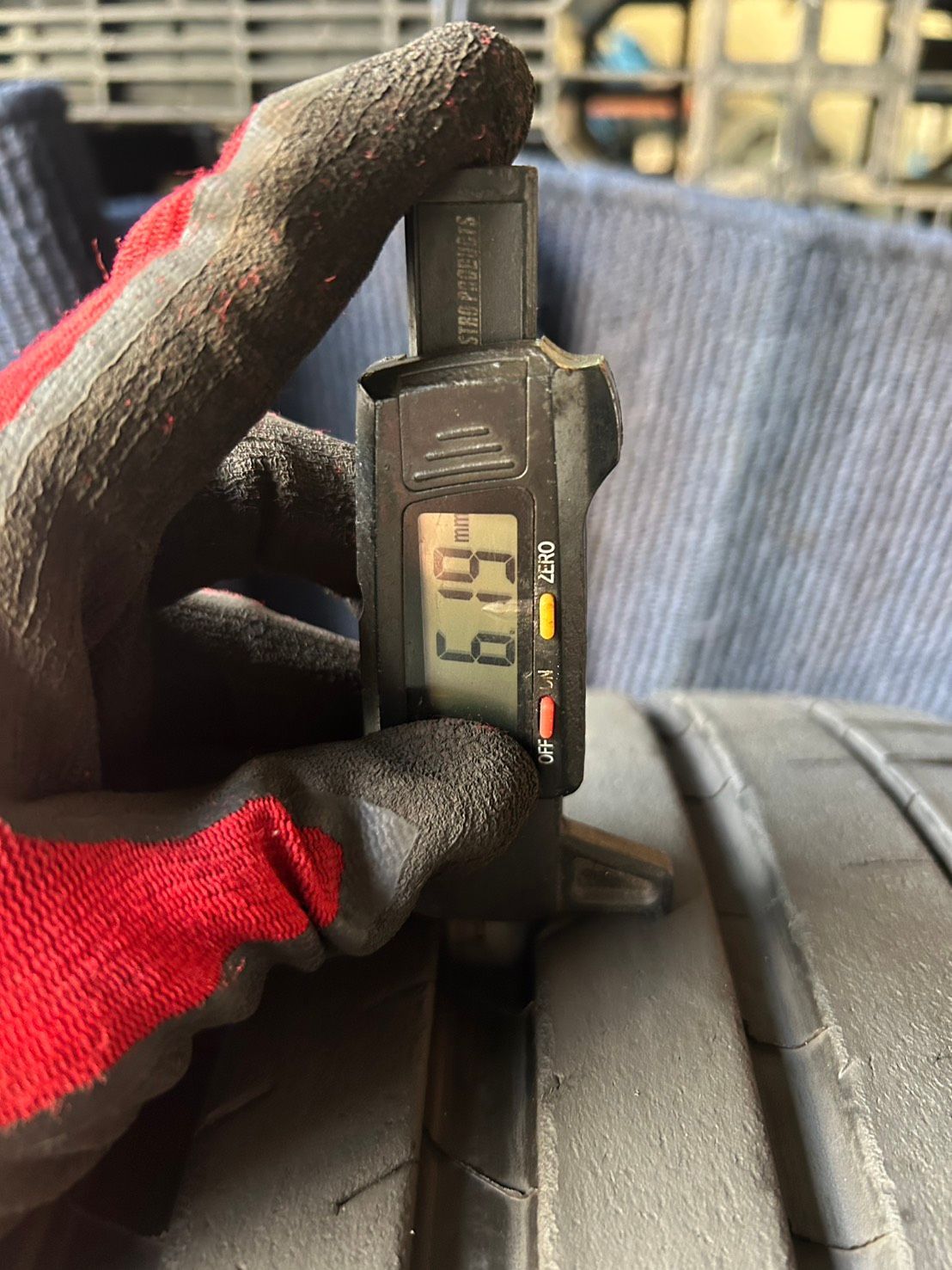 実力 製造 溝8分山 MICHELIN PILOT SPORT 4S 1本 255 35R19 ASP3311 品質保証で、高速配送！