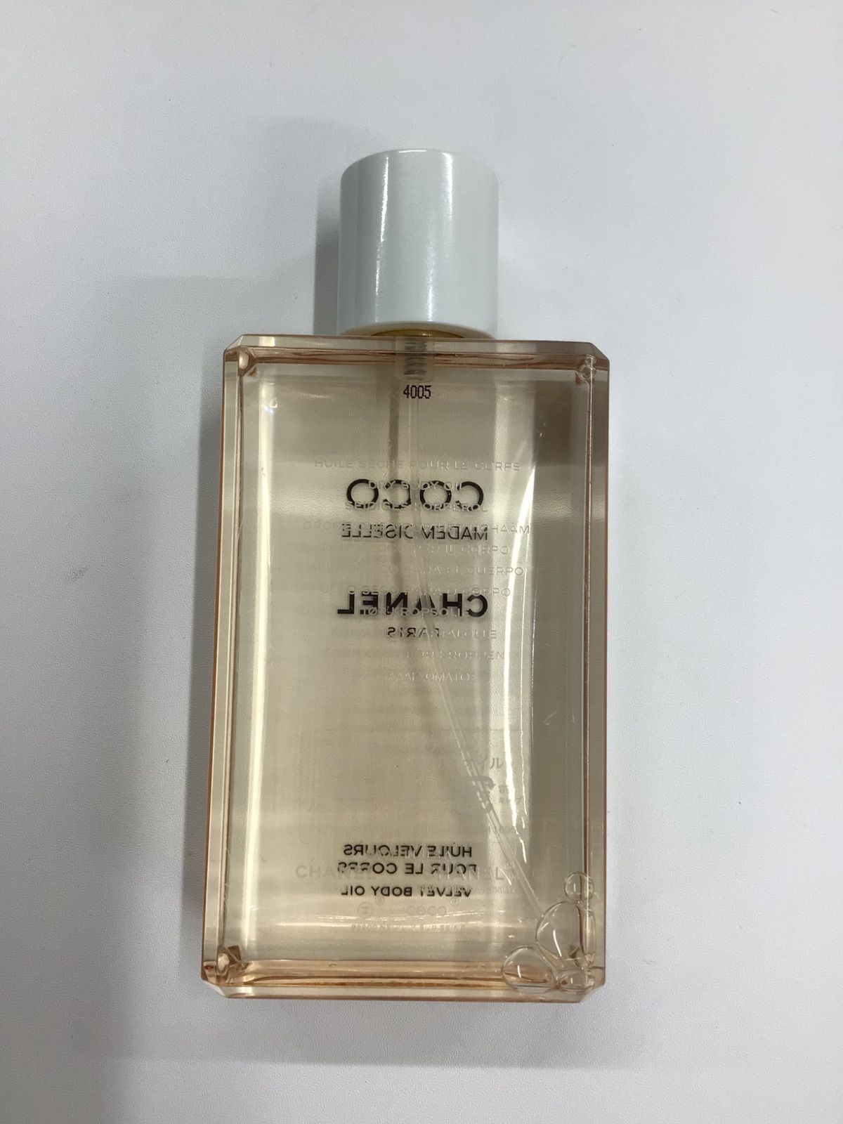 CHANEL シャネル