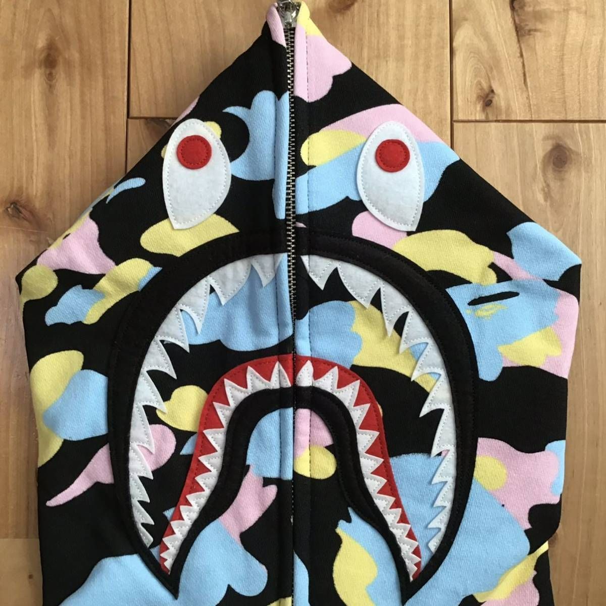 ★新品★ New multi camo シャーク パーカー Mサイズ cotton candy camo shark full zip hoodie  エイプ ベイプ アベイシングエイプ