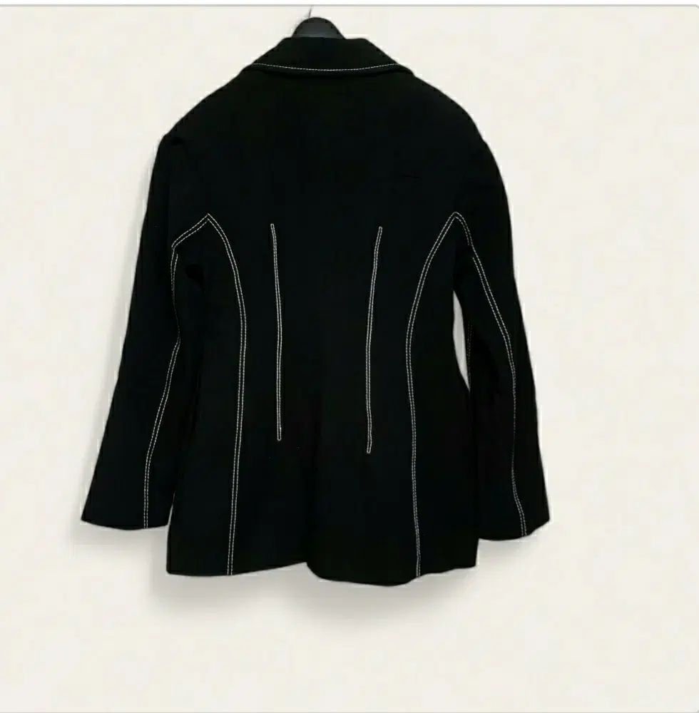 ジャケット 黒