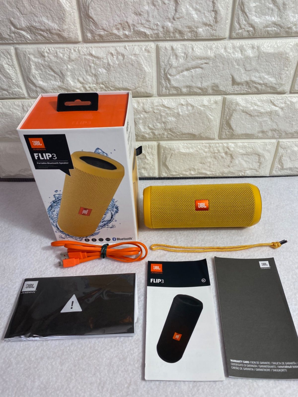 JBL FLIP3 イエロー ポータブルスピーカー JBL flip3 yellow JBL FLIP3 イエロー ポータブルスピーカー JBL