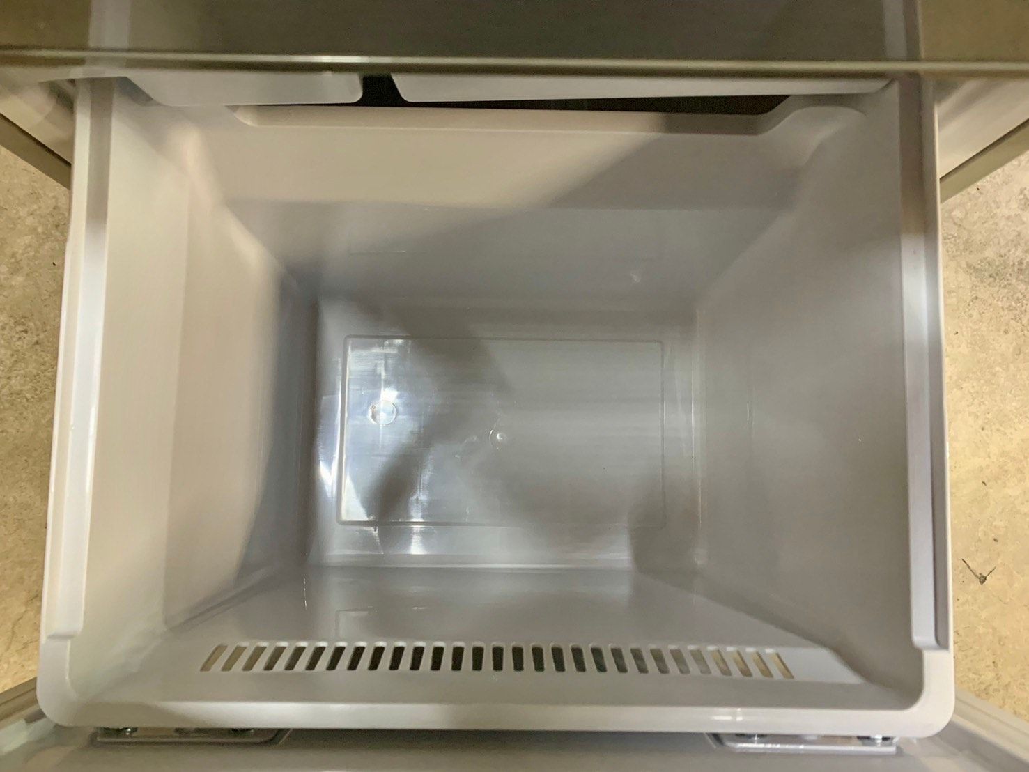 大阪送料無料☆3か月保障付き☆冷蔵庫☆3ドア☆NR-C32CML-S☆R-766