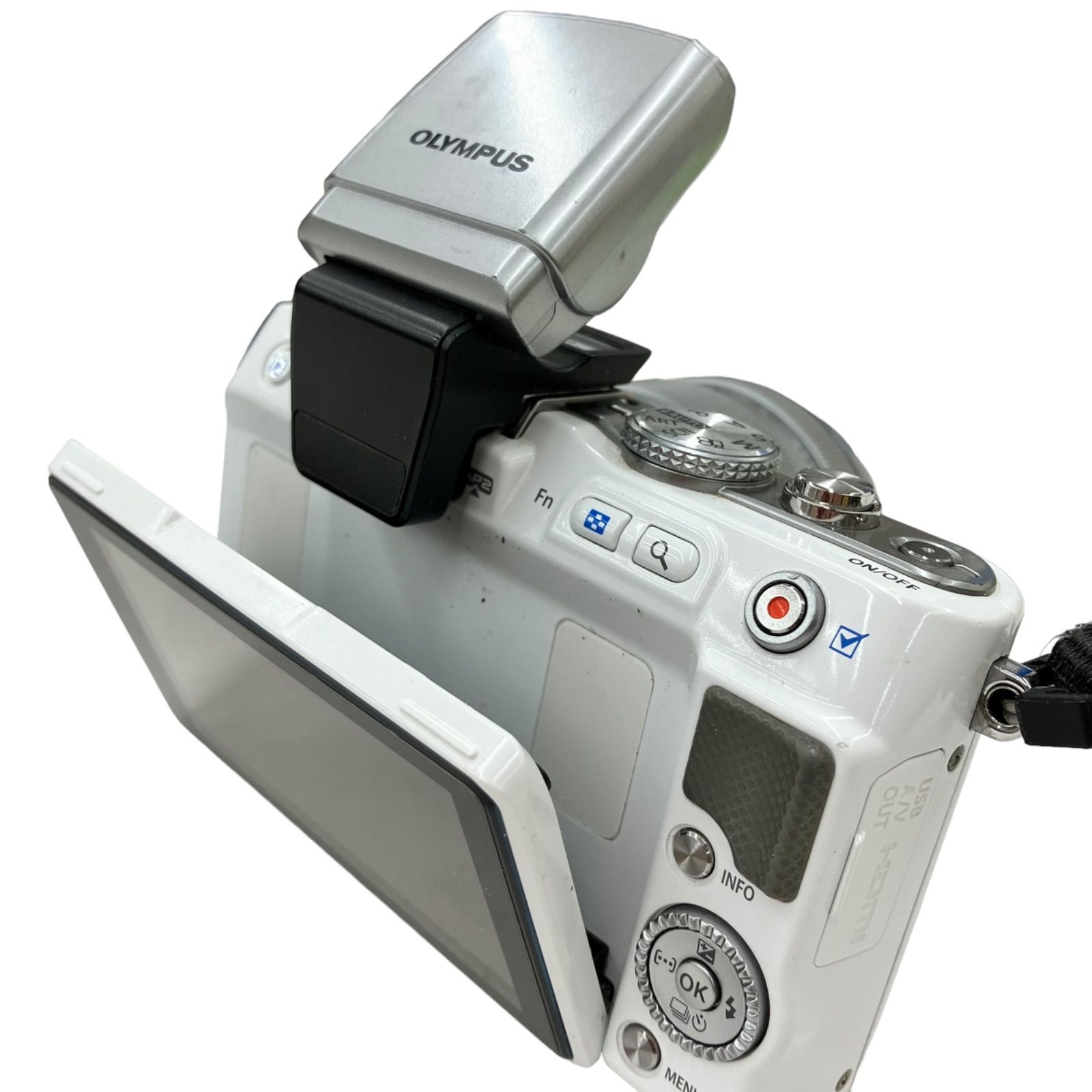 186000 現状品 ミラーレス一眼 カメラ OLYMPUS PEN Lite E-PL3 186000 現状品 ミラーレス一眼 カメラ OLYMPUS PEN Lite E-PL3