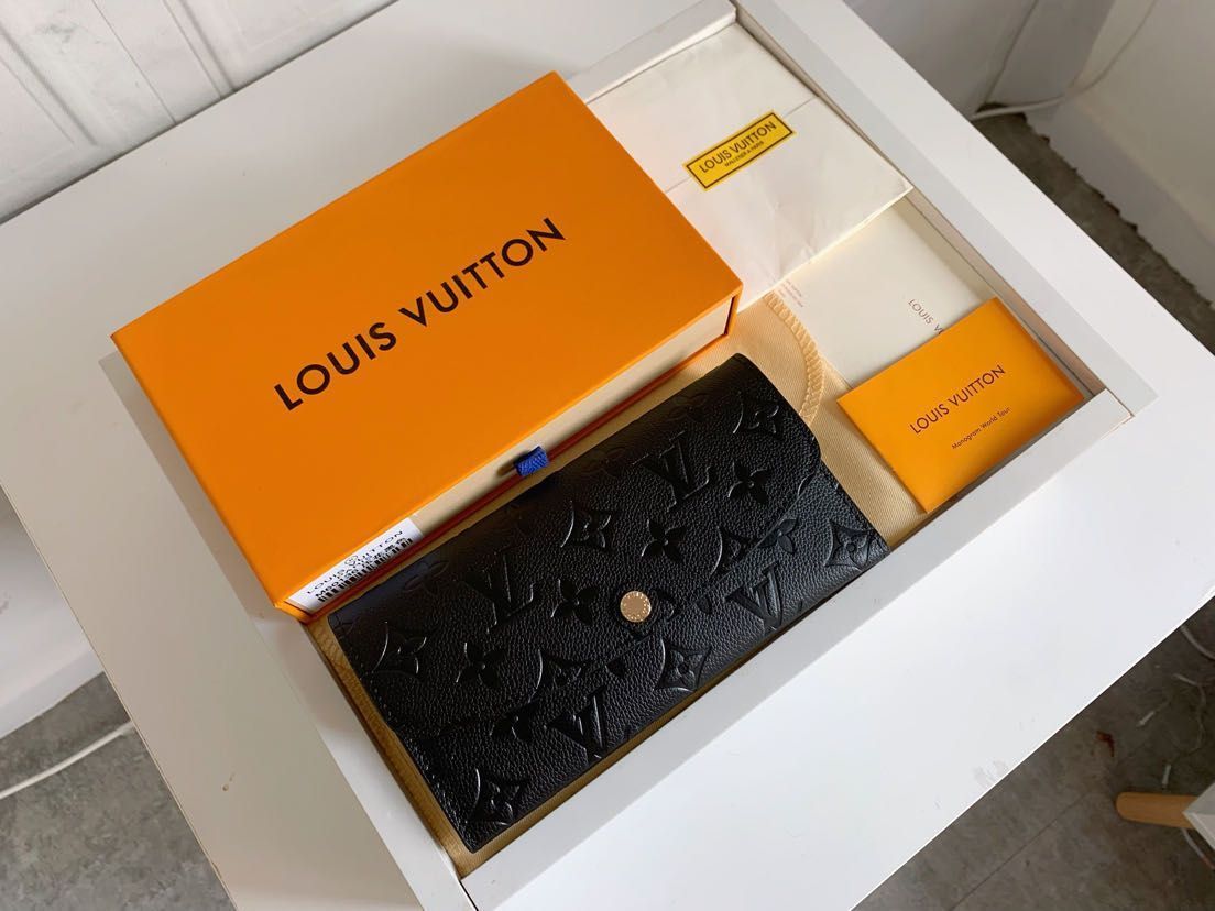 LOUIS VUITTON ポルトフォイユ エミリー モノグラム アンプラント