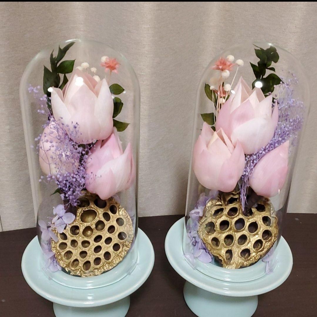 特選仏花　花瓶付き　特大　一対　造花無し　蓮の花　胡蝶蘭　プリザーブドフラワー 特選仏花花瓶付き特大一対造花無し蓮の花胡蝶蘭プリザーブドフラワー