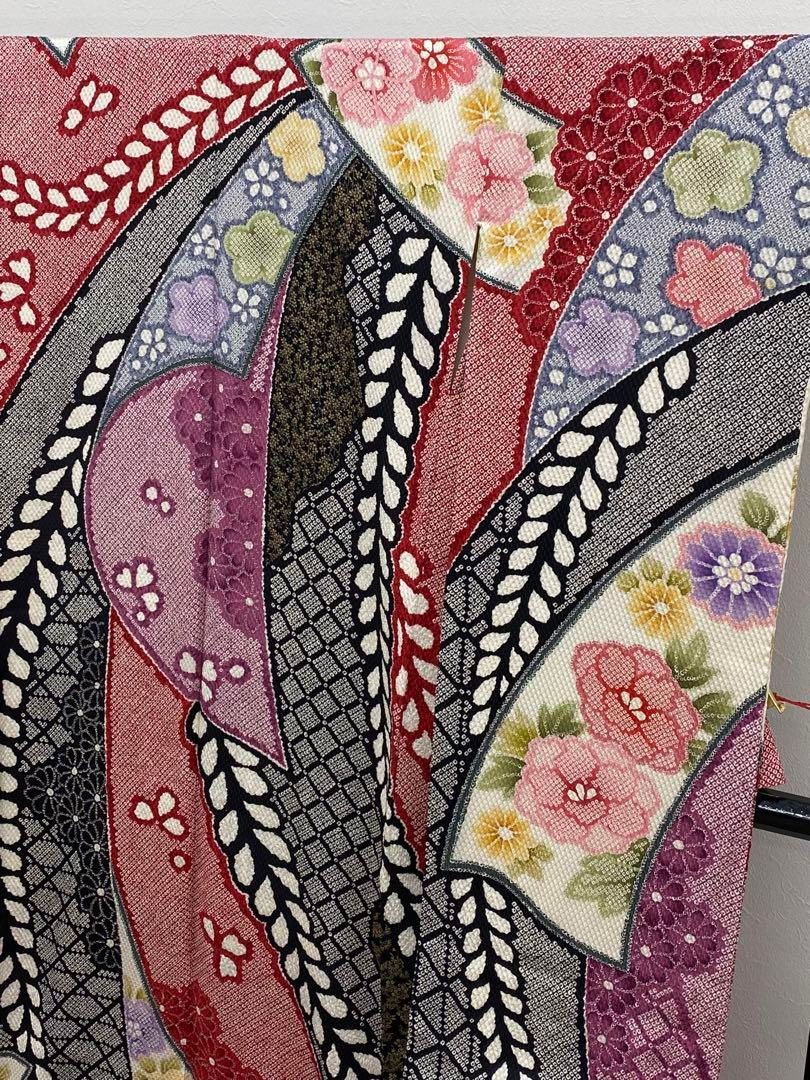 振袖 豪華 金駒 金彩 染め絞り柄 染め鹿の子柄 ふくれ織紋意匠 身丈164cm