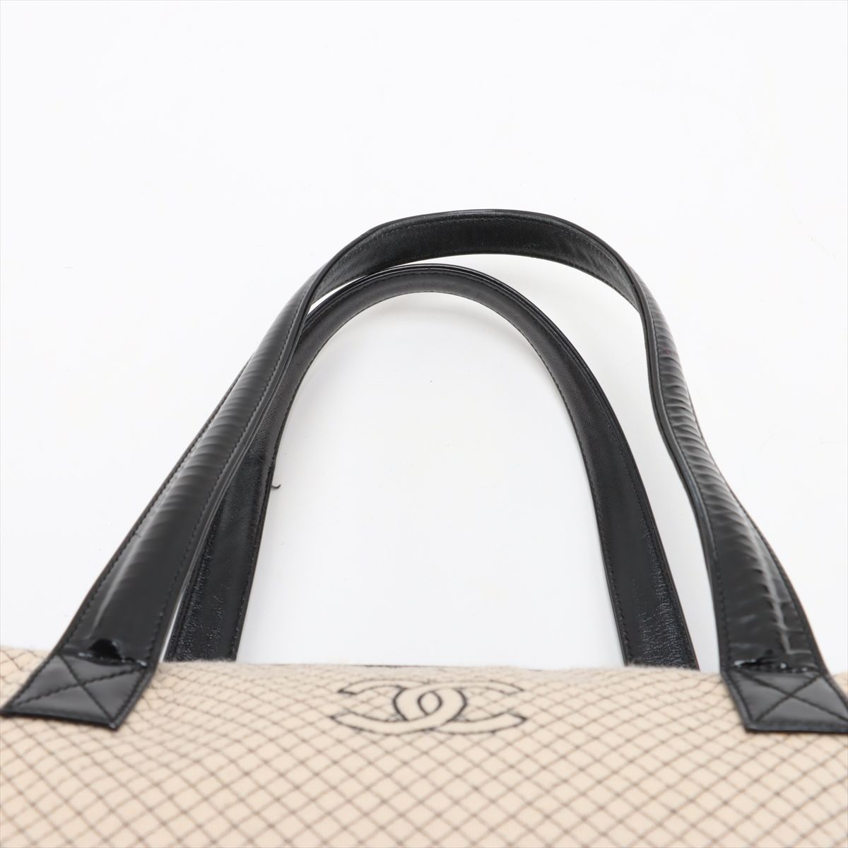 鑑定済 CHANEL【正規品】シャネル マトラッセ ココマーク レザー 