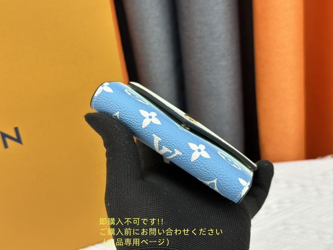 VUITTON 折り財布