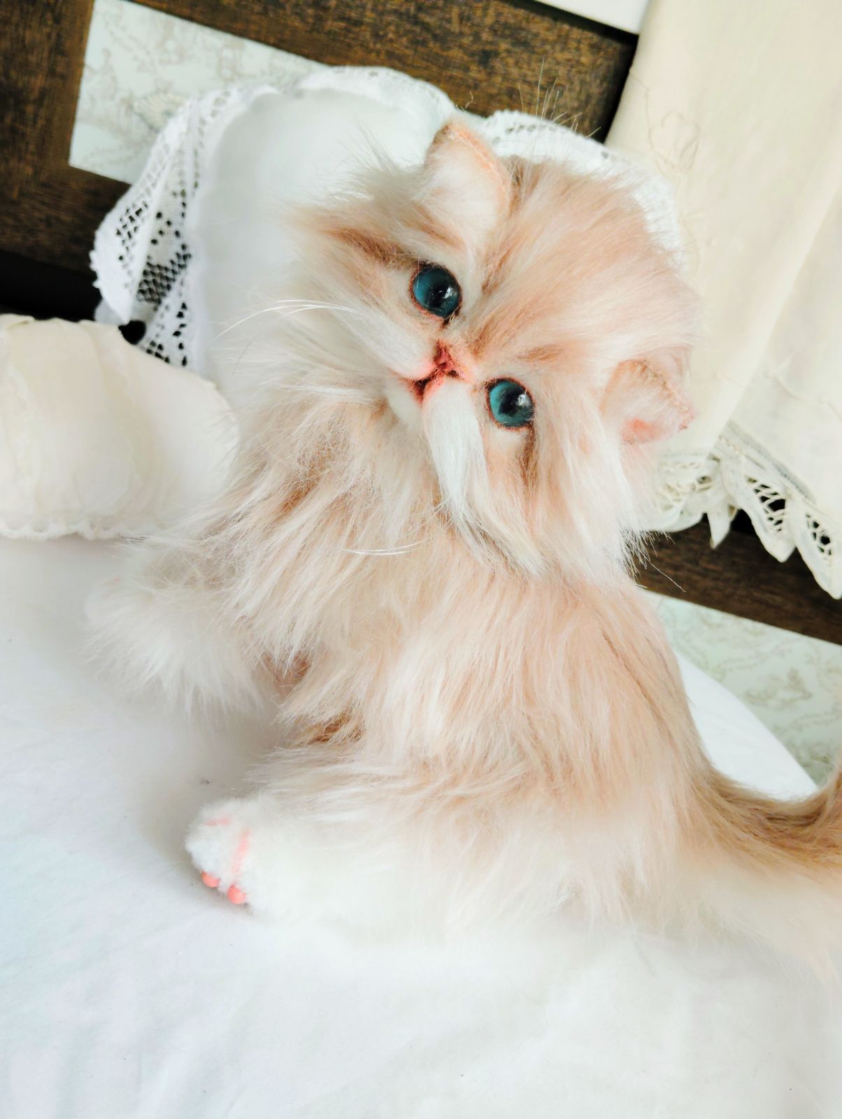ママ抱っこ〜❤可愛いミヌエット子猫ちゃん♡短足あんよ♡アートドール