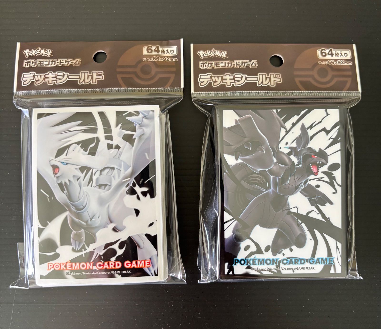 ◇即決◇ オフィシャルデッキシールド ゲームドット レシラム &ドット