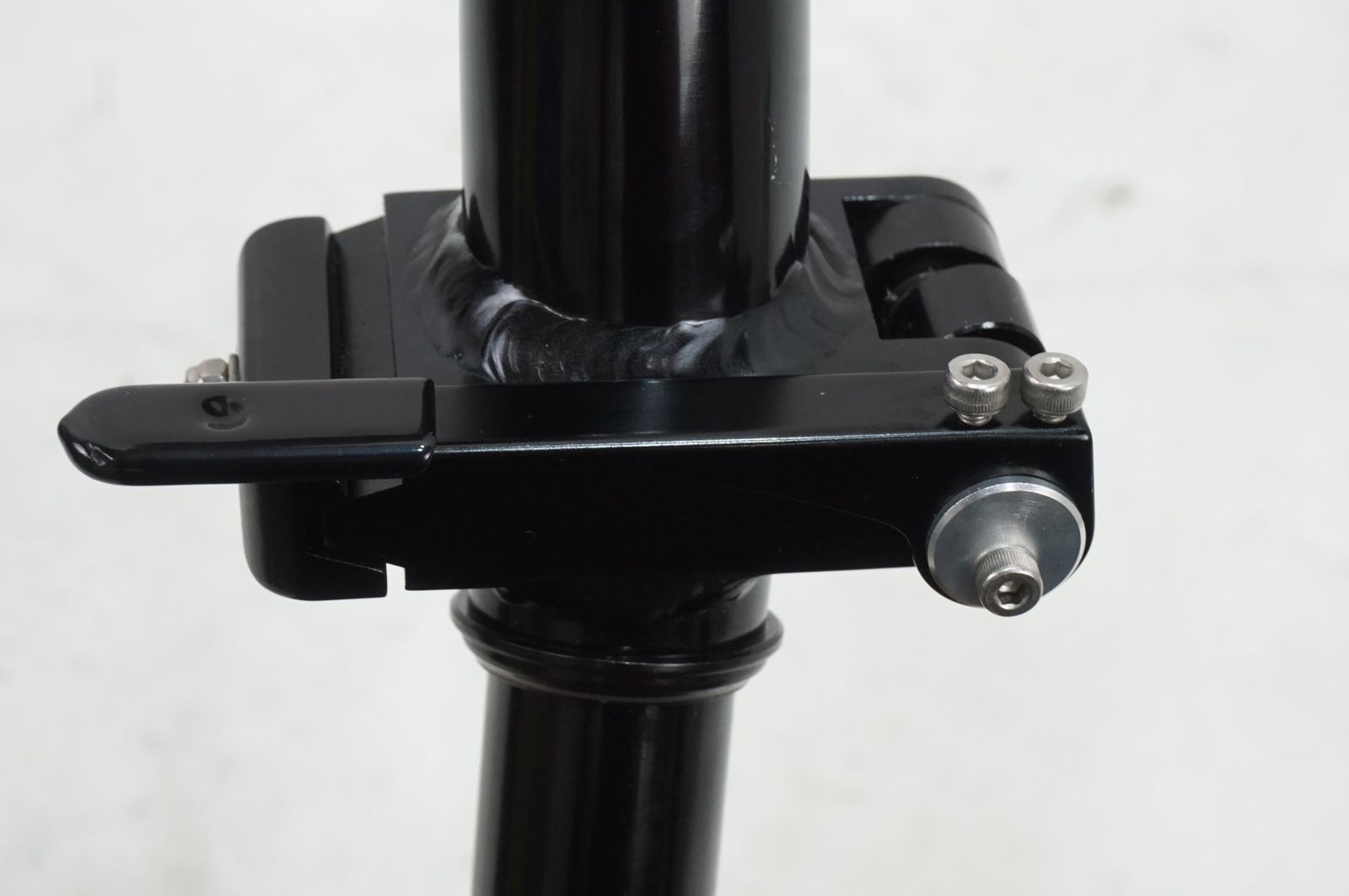 ハンドルステム