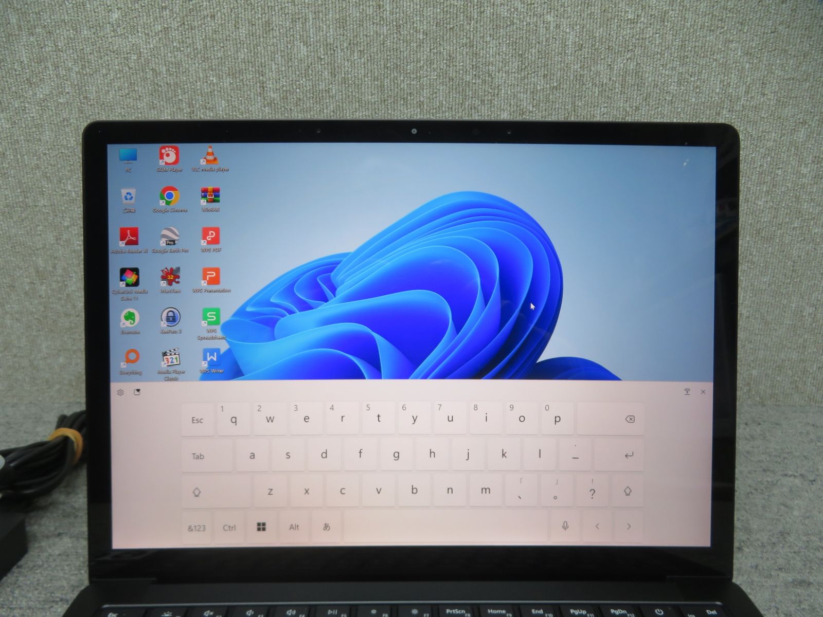 Laptop