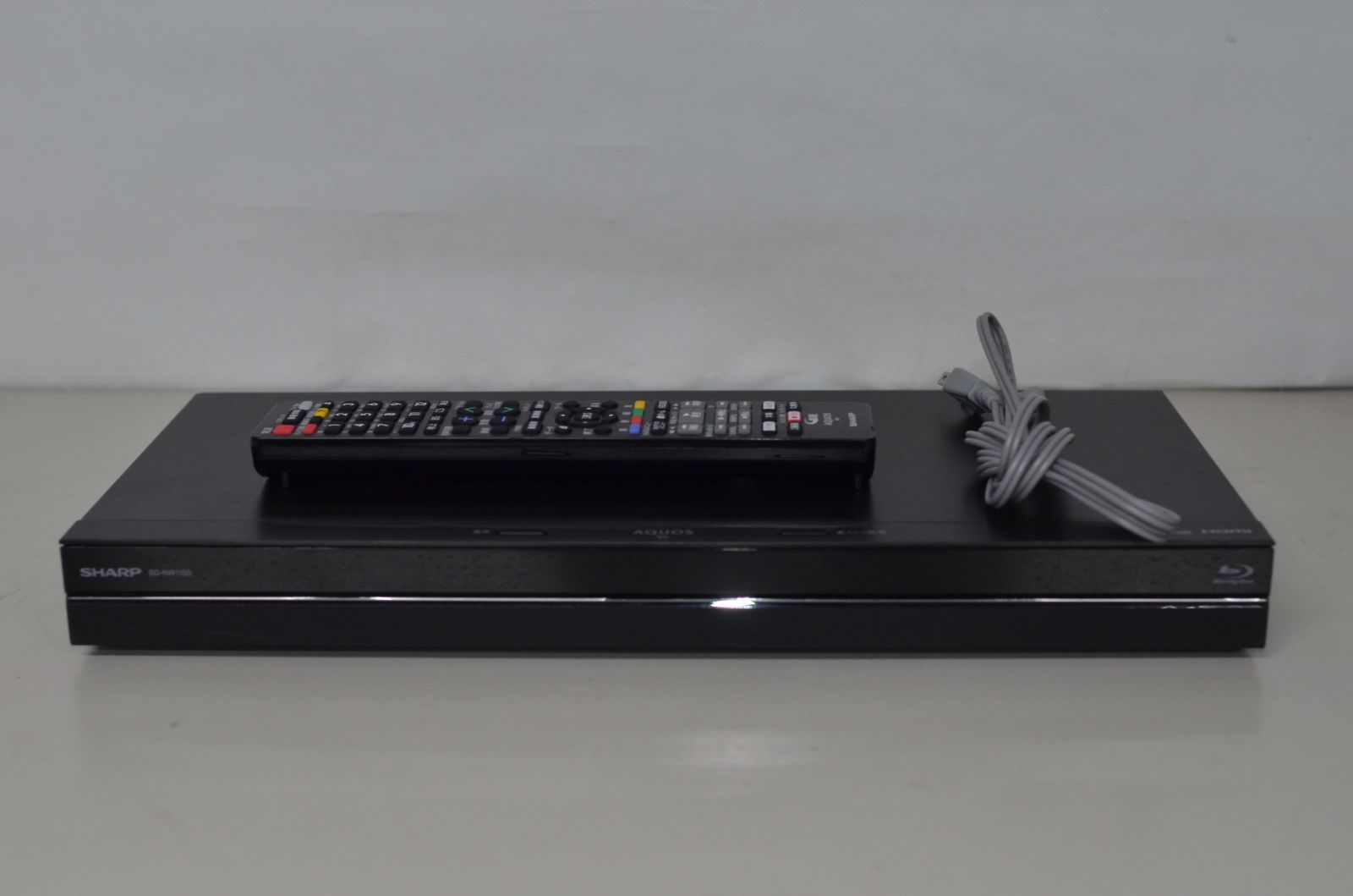 Sharp ブルーレイレコーダー　BD-NW1100 2017年製　中古品 中古良品 SHARP ブルーレイディスクレコーダー BD-NW1100 2017年製
