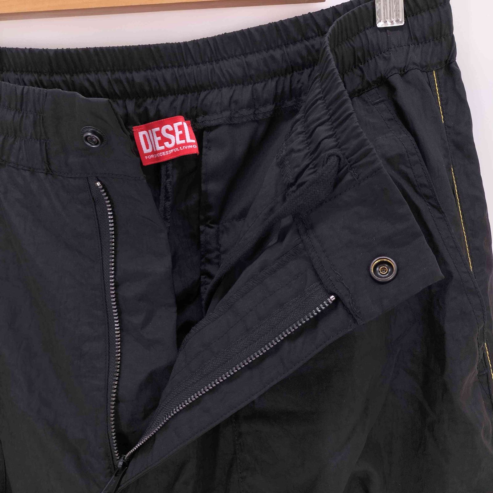 パンツ DIESEL P-STAIND 48 P-STAIND パンツナイロンビッグポケット｜ブラック｜メンズ｜DIESEL