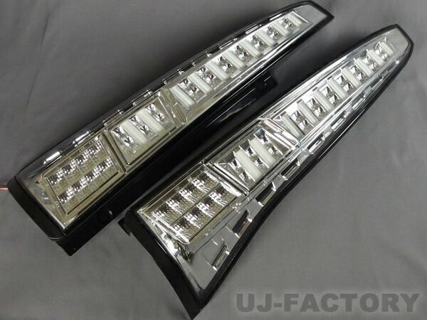 フルLEDテールランプ・チューブタイプ　日産　セレナ C26　クロームCOLIN/シャーク NT26SER-3LTB-CC-02 NI3-640　【代引不可】