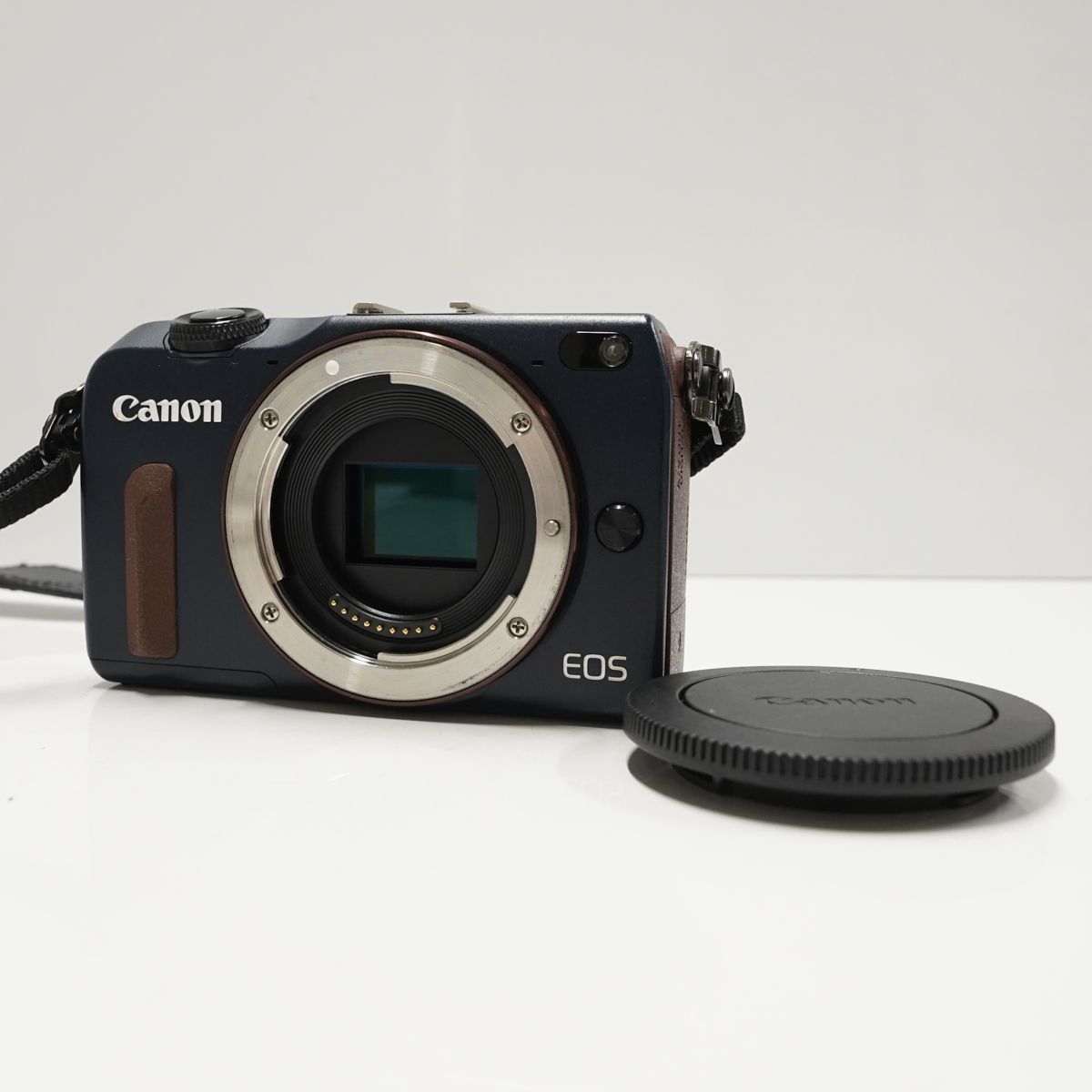 Canon EOS M2 厚から ミラーレス一眼 ボディ 1800万画素 Wi-Fi接続