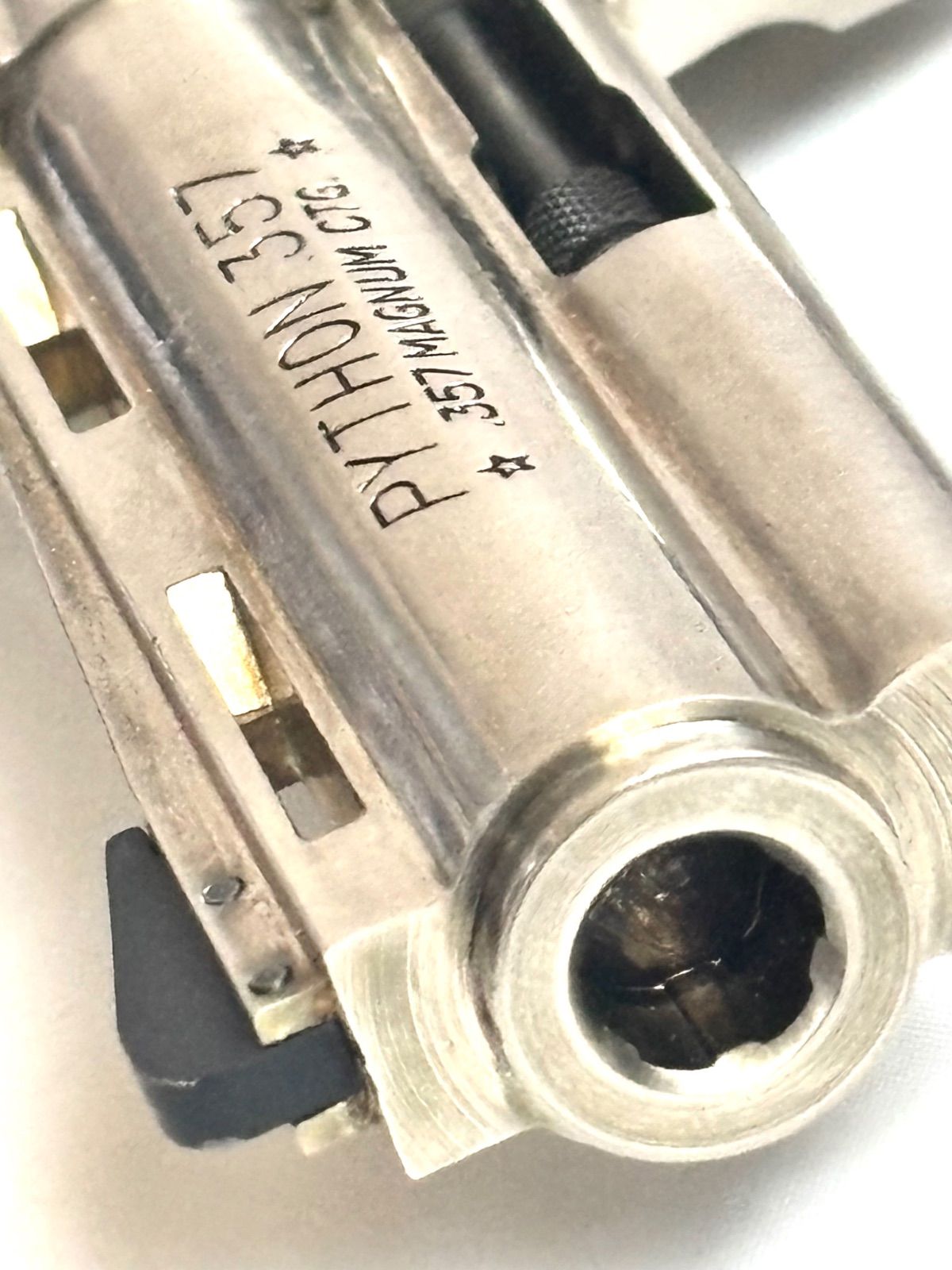 コルトパイソン357