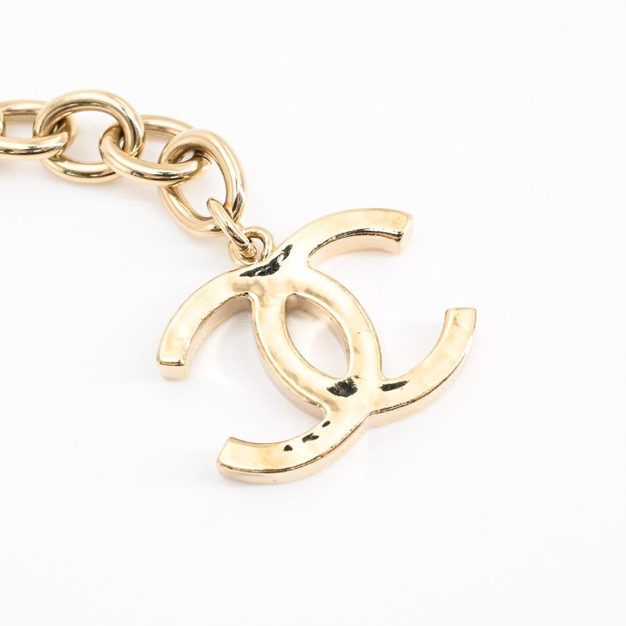 CHANEL シャネル