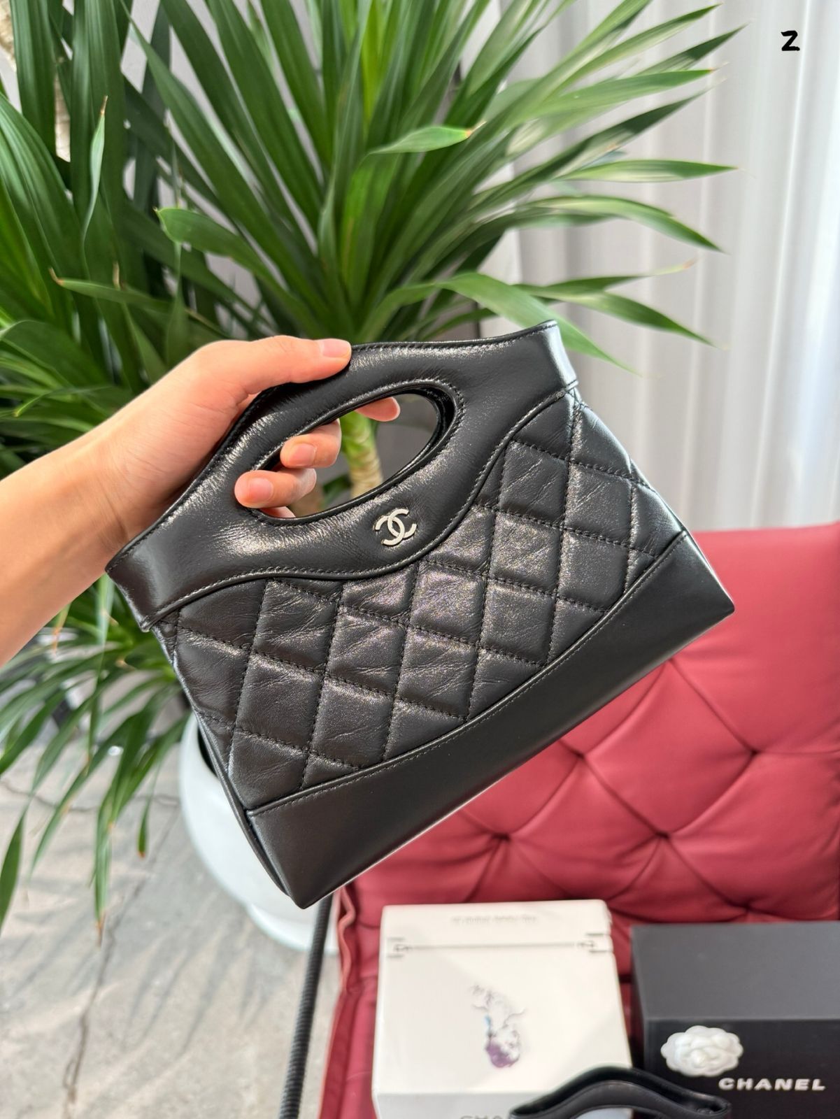シャネル 24B CHANEL31 ショッピングバッグ ナノ バイカラー シャネル31 ナノショッピングバッグ chanel ショルダー バッグ
