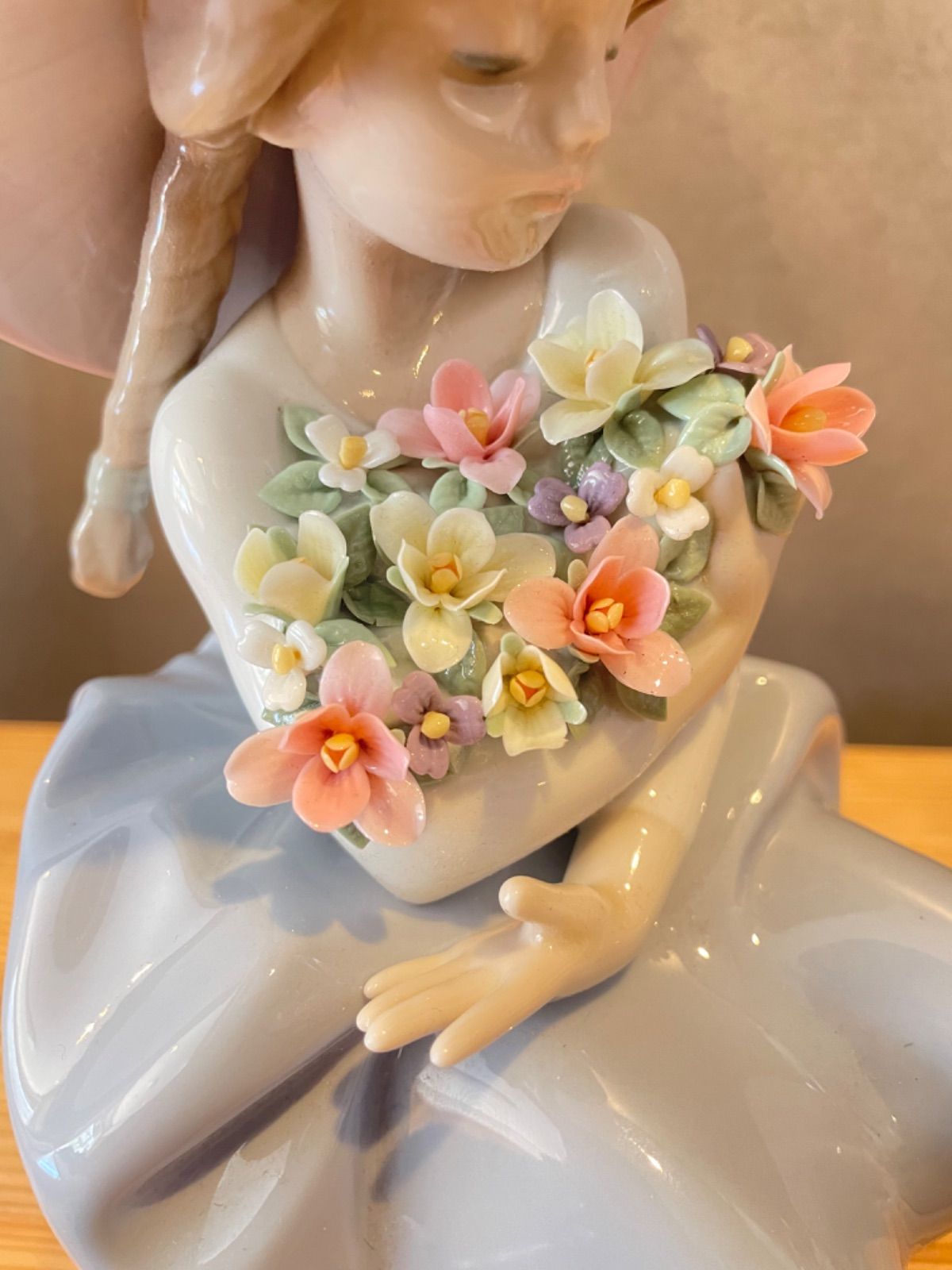 美品 LLADRO 配送 花の香りに包まれて リヤドロ 陶器製 レア 廃盤品