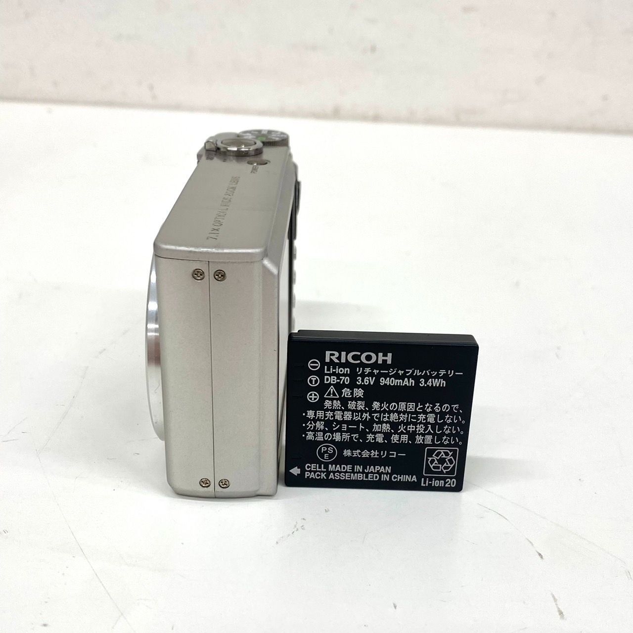 品】RICOH リコー CX1 コンパクトデジタルカメラ 充電器 (BJ-7) 付き