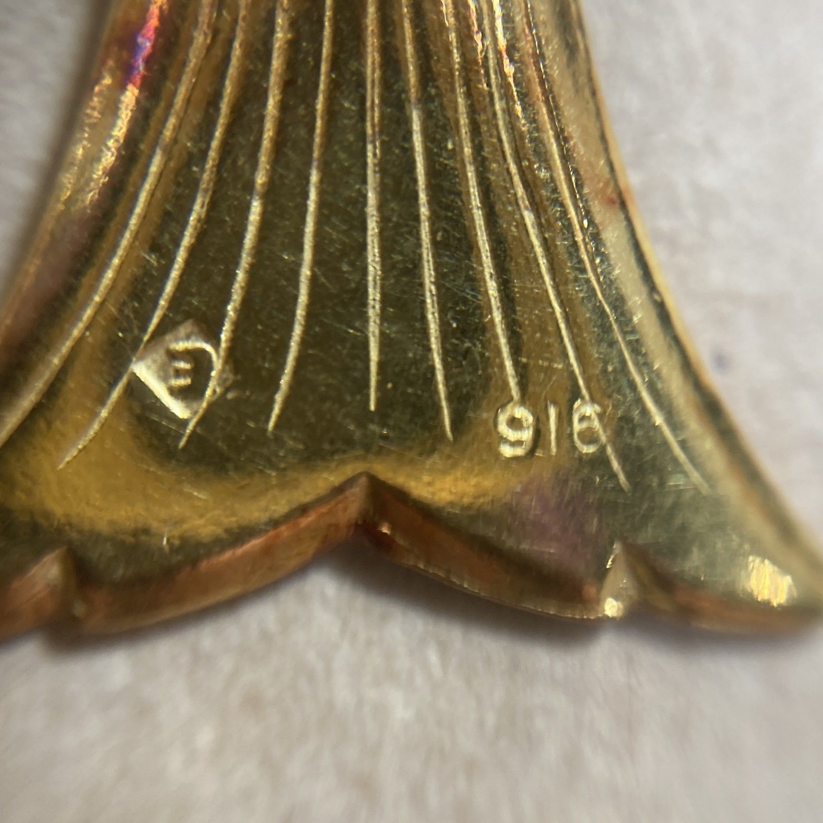 ☆ 916刻印/22K刻印 22金 ゴールドツイストチェーンネックレス