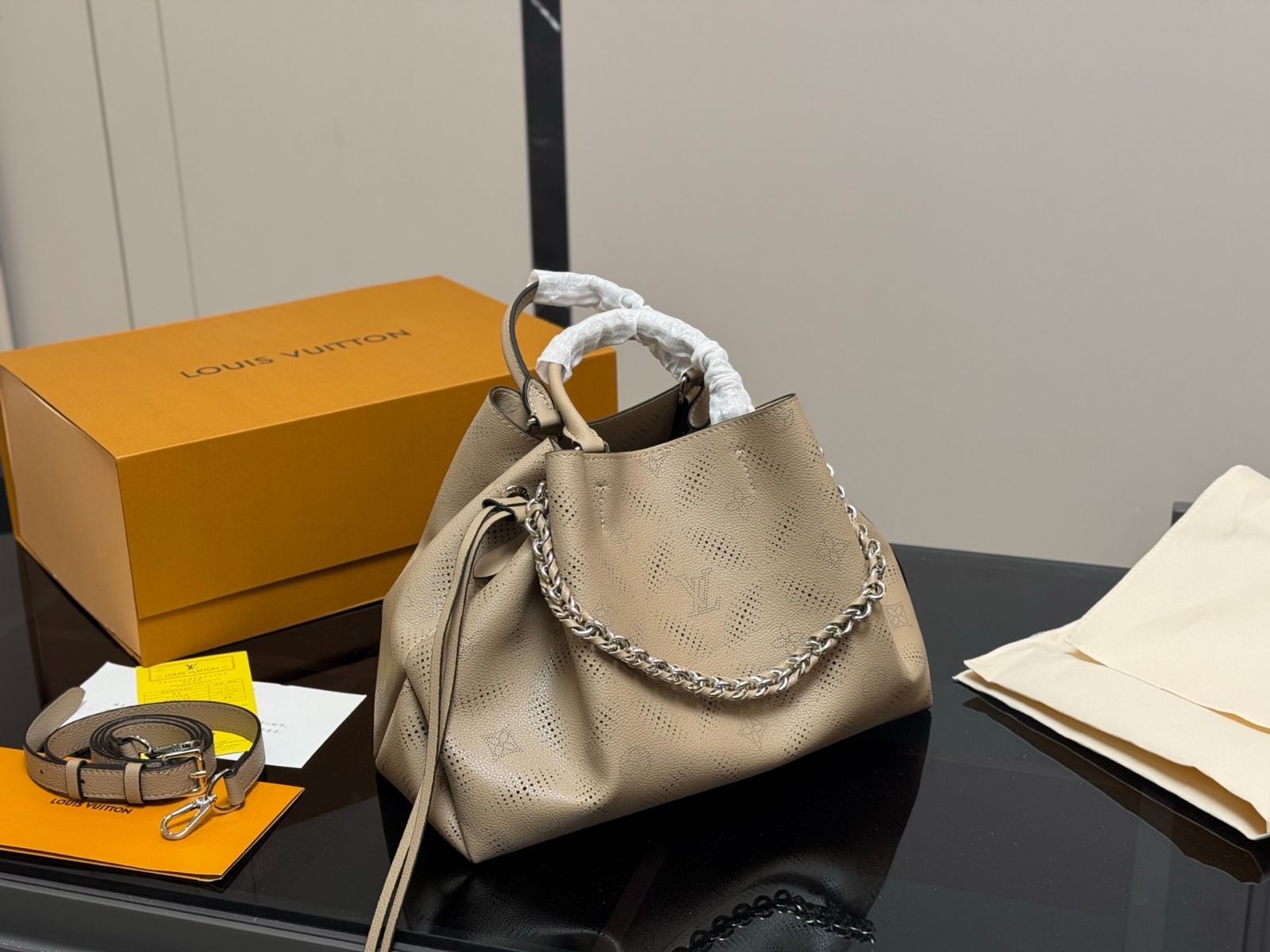 今日 LV Diana Bucket Bag ルイ ヴィトン ダイアナ バケット バッグ-WTO輸入5