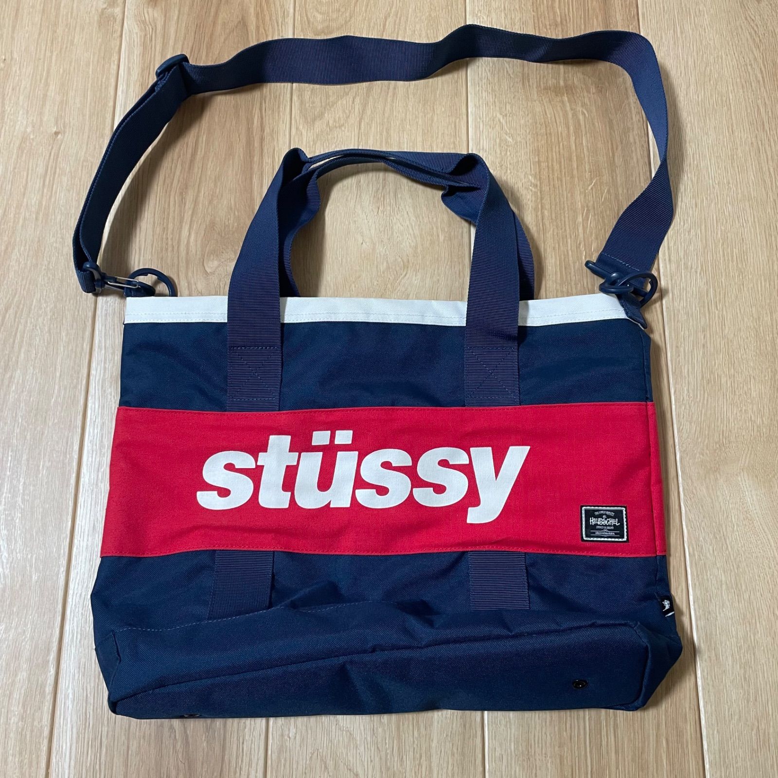 STUSSY×Herschel Sport SP15 トートバッグ - メルカリ