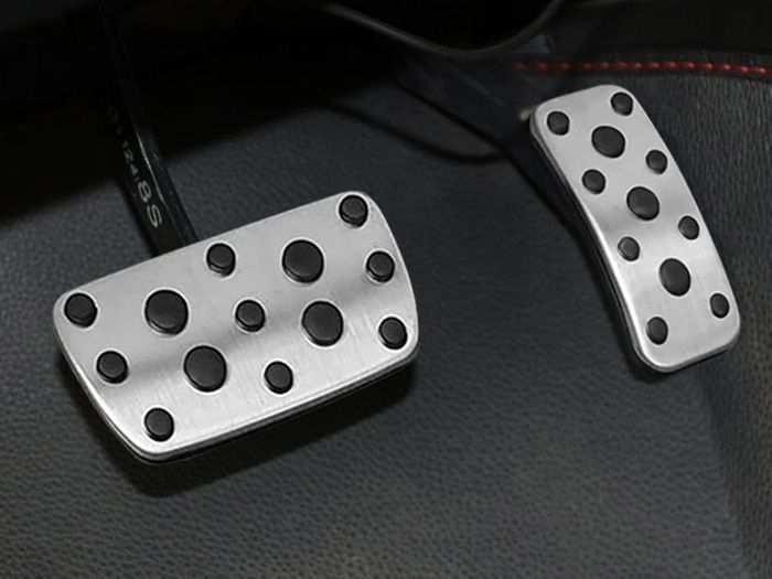 スバル ペダルカバー レガシィB4 BN系 レガシィアウトバック BS