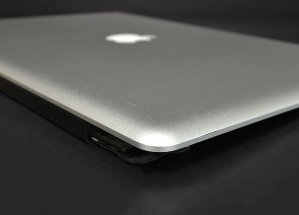 MacBook Pro 17 inch 2011 A1297 液晶 非光沢モデル - メルカリ