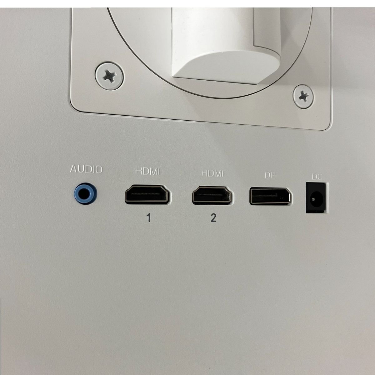 23.8インチ PC周辺機器
