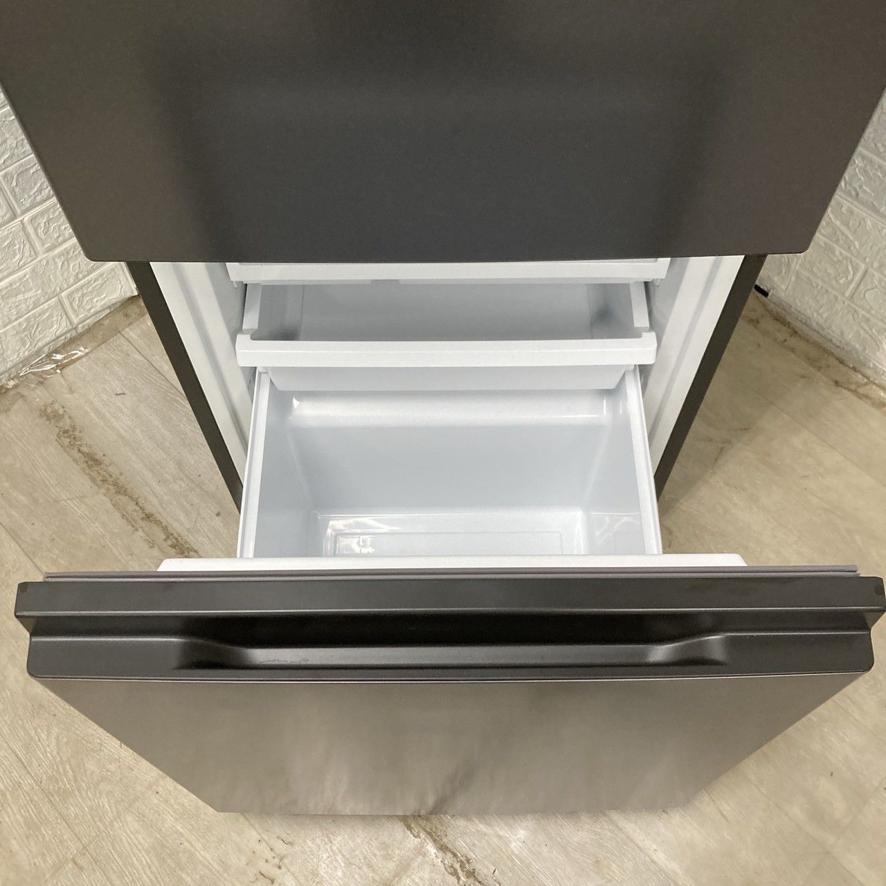 全国無料配送 AQUA 冷凍冷蔵庫 2022年製 AQR-13M(S)形 アクア AQUA 冷蔵庫