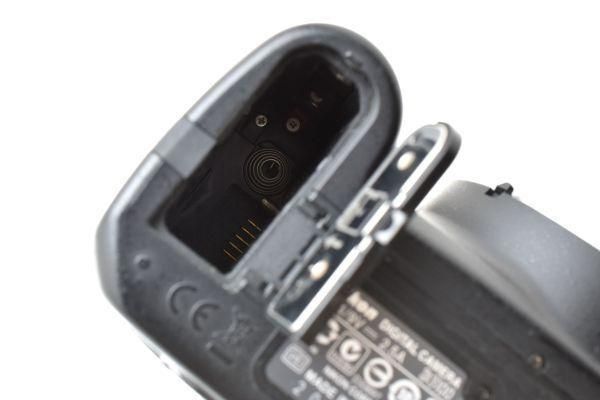 極美品 ｜Nikon D3100 ｜ショット数 29.860枚｜ニコン｜H032 極美品 ｜Nikon D3100 ｜ショット数 29.860枚｜ニコン｜H032