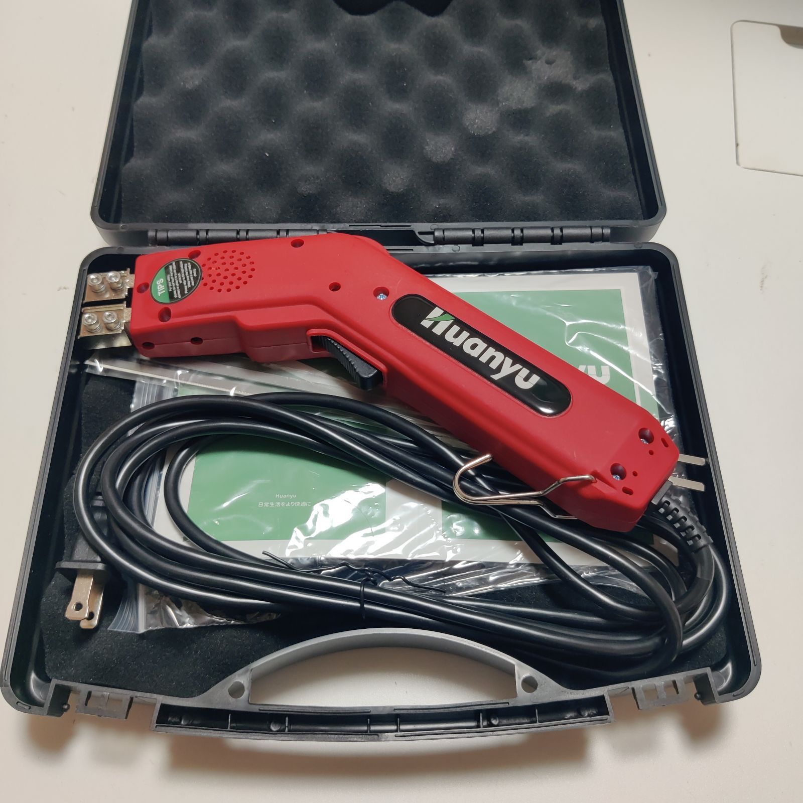 フォームカッター