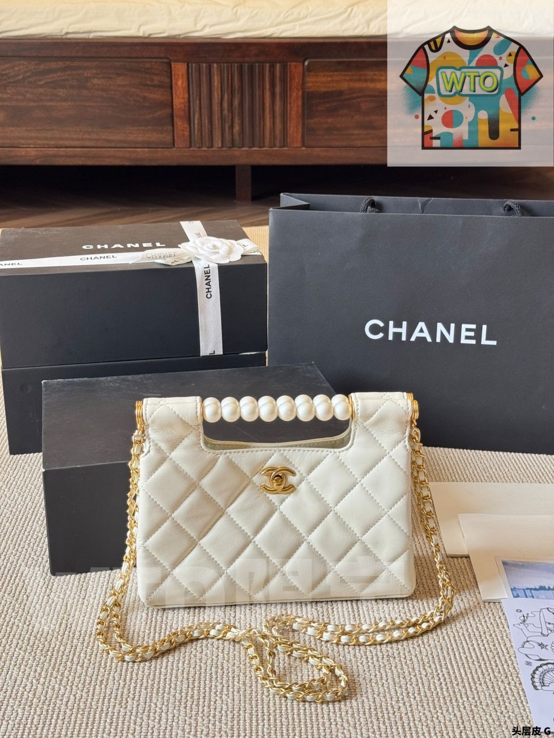 未使用 レア　CHANEL　シャネル パール クラッチバッグ 今日特価】Chanel New Pearl Clutch Bag（シャネル ニュー