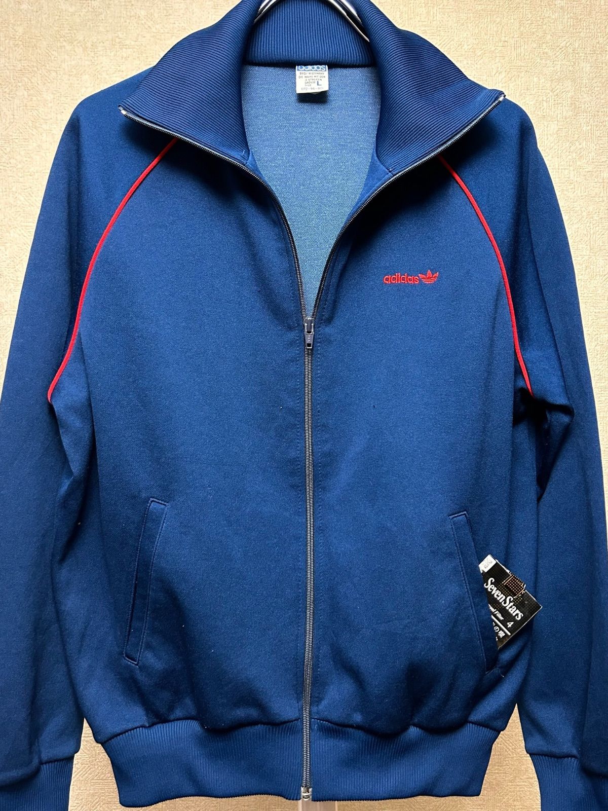 早い者勝ち！！生産終了品FUJIFILM XT200 早い者勝ち！！生産終了品