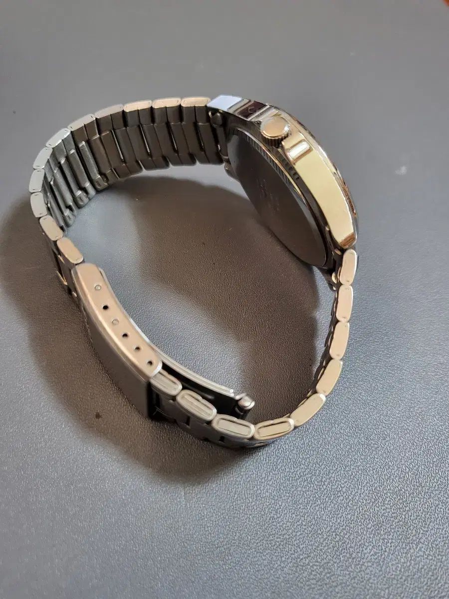 CASIO（カシオ） カシオ ( CASIO ） 腕時計 腕時計 CASIO（カシオ)スタンダードデジタル 腕時計